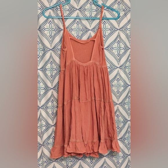 Size S Kiwi + Punch- Dark Blush worn once outgrew it, from a live show bundle - Picture 2 of 5